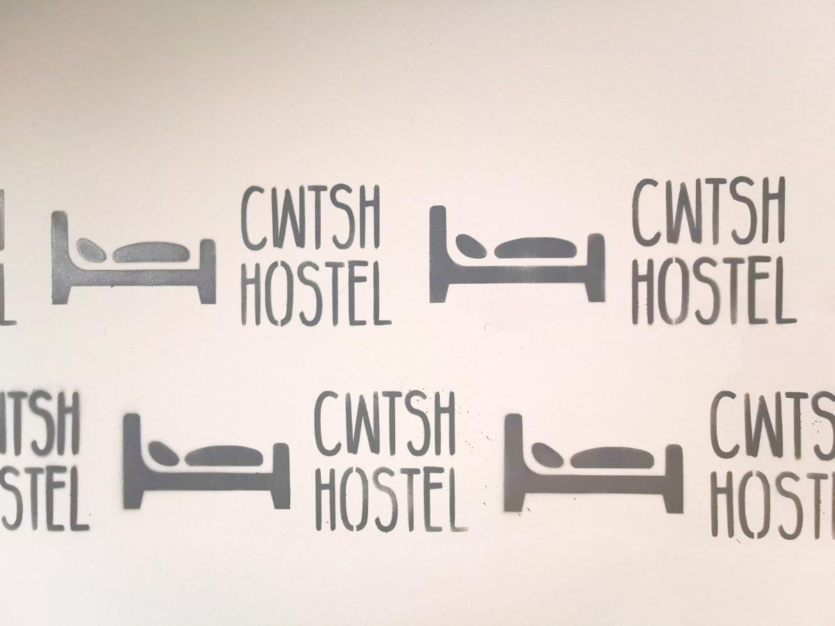 Cwtsh Hostel Swansea Extérieur photo